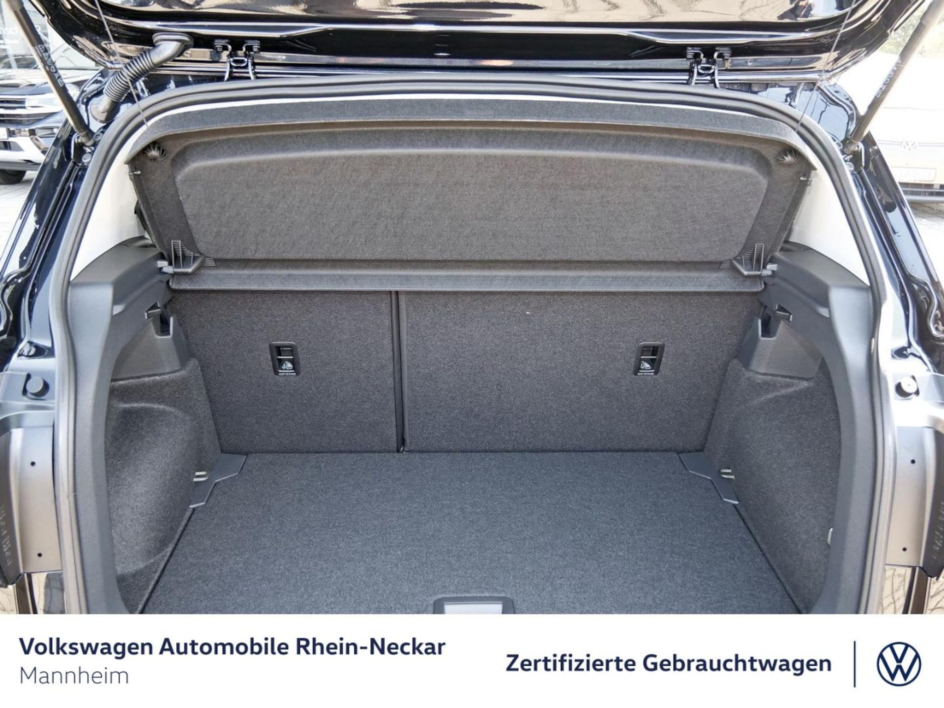 Volkswagen T-Cross Style