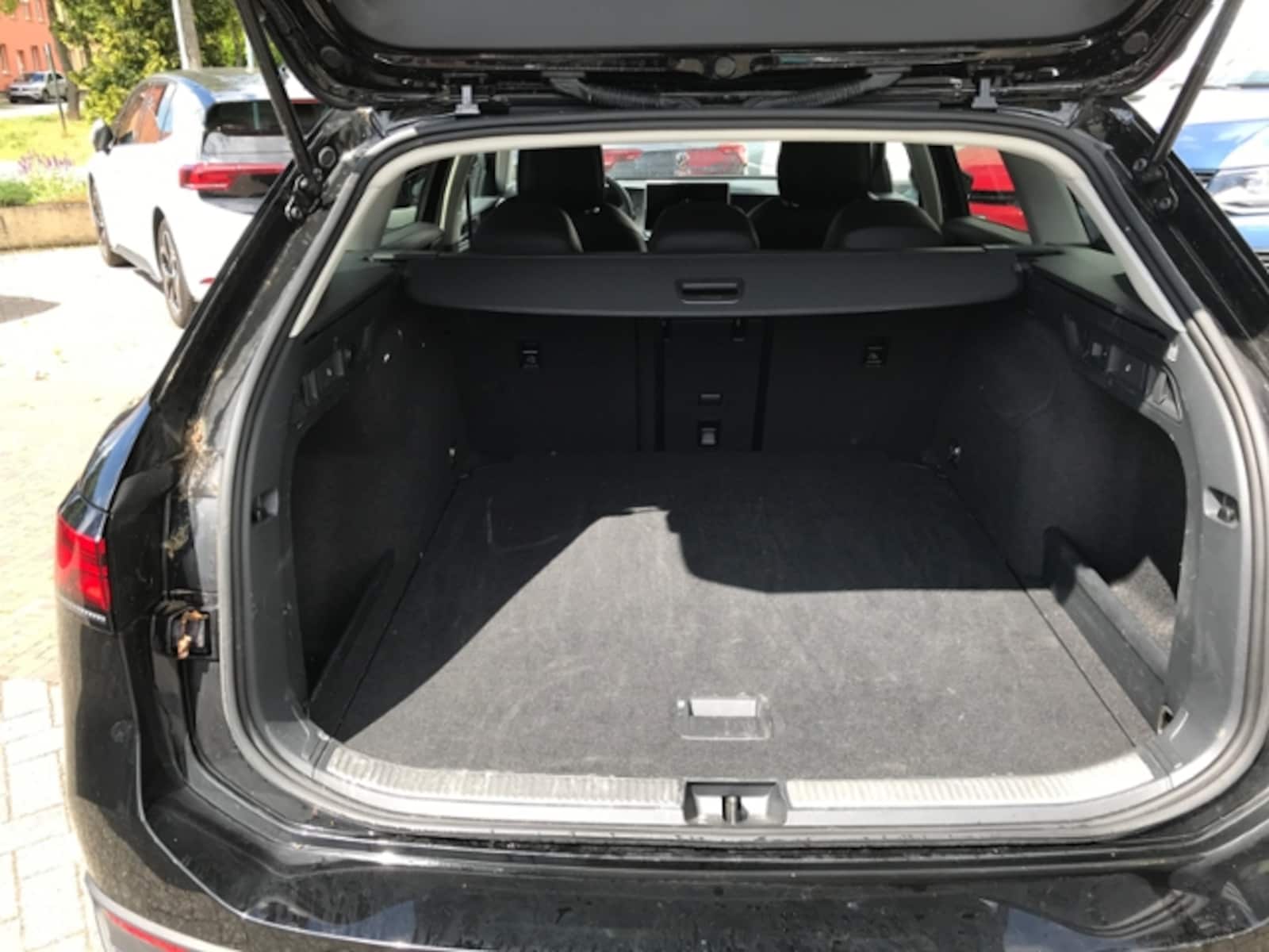 Volkswagen Passat – Bild 10