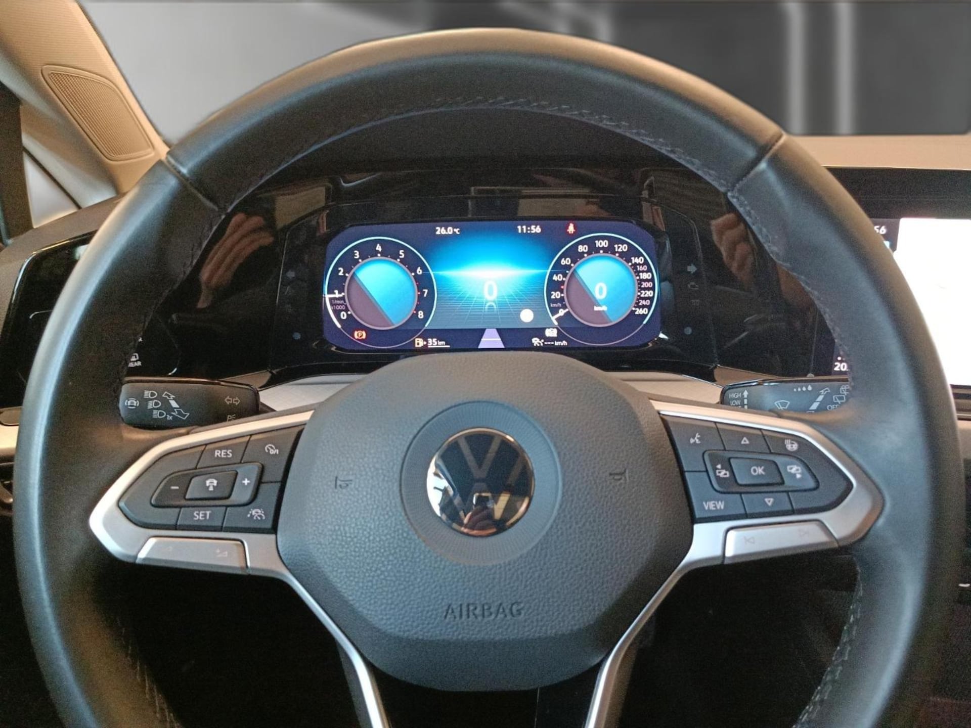 Volkswagen Golf Variant Life