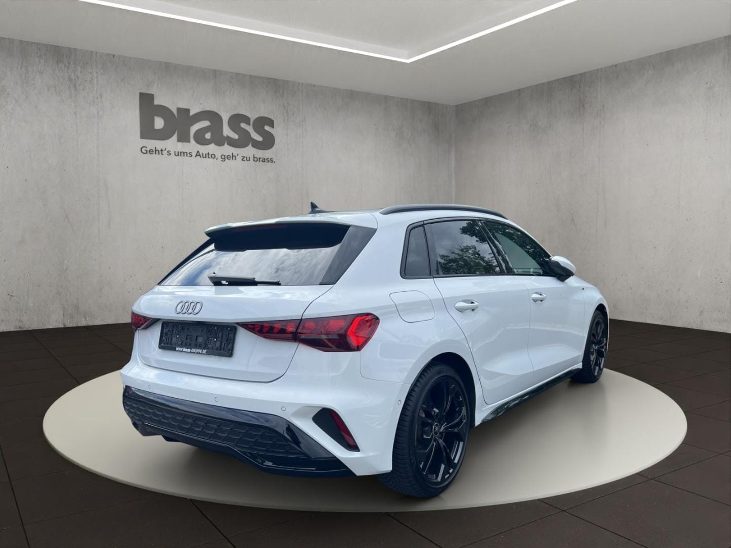 Bild über Audi A3 Sportback S line 35 TFSI S tronic - für weitere Informationen kontaktieren Sie den Audi Partner