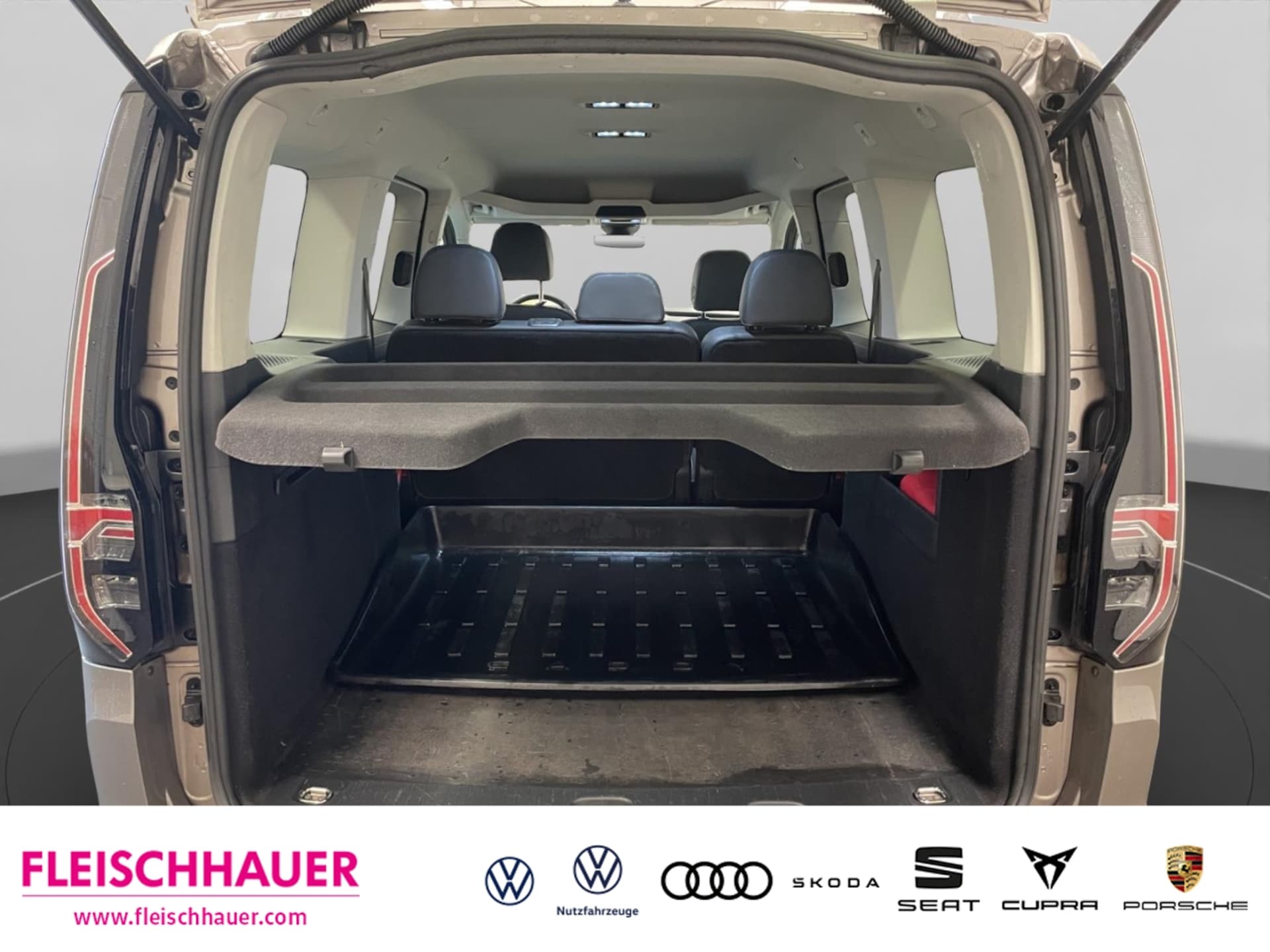 Volkswagen Caddy Maxi Style