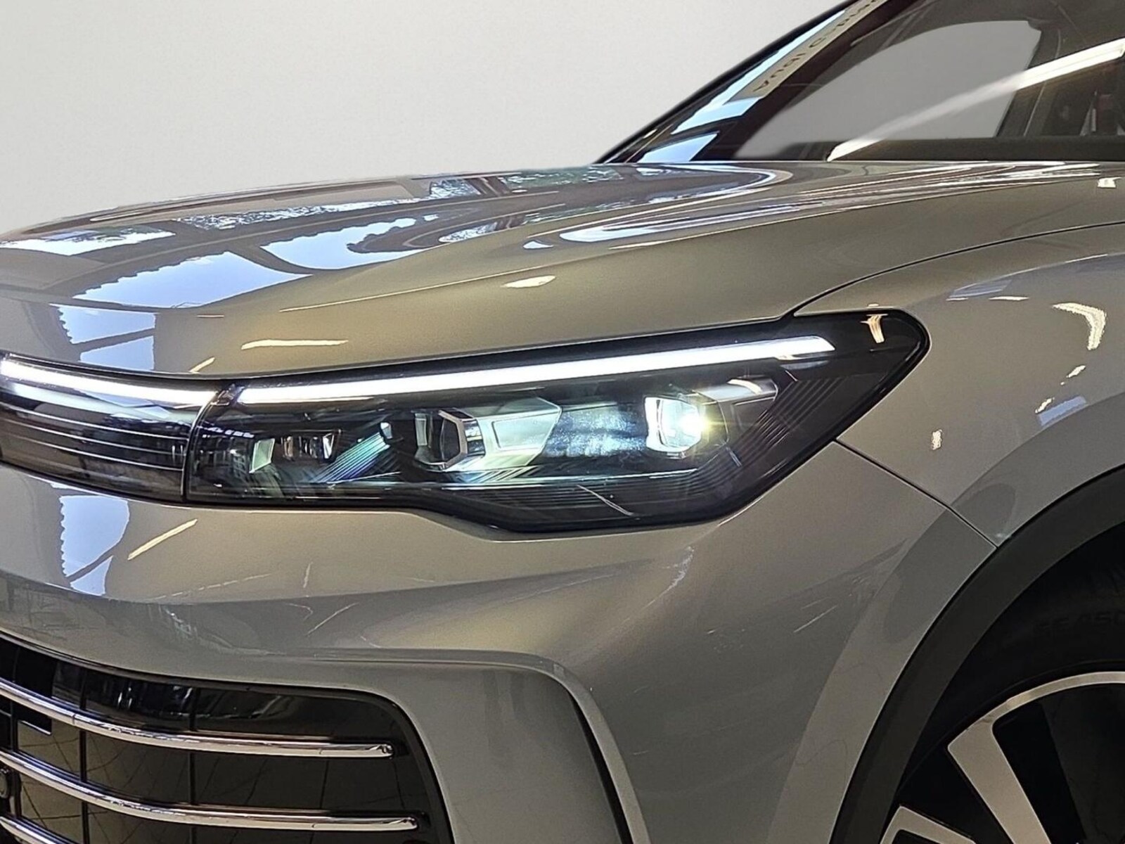 Volkswagen Tiguan – Bild 6