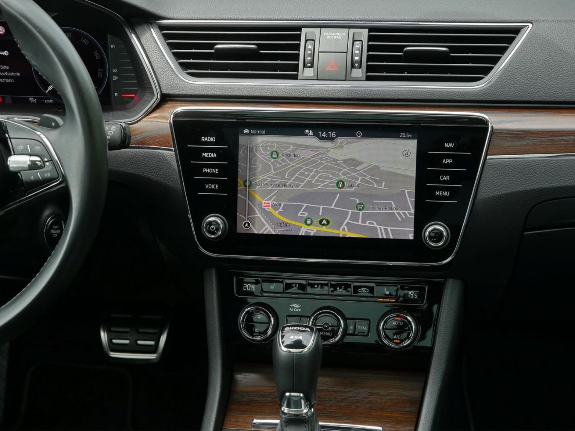 Skoda Superb Combi Scout