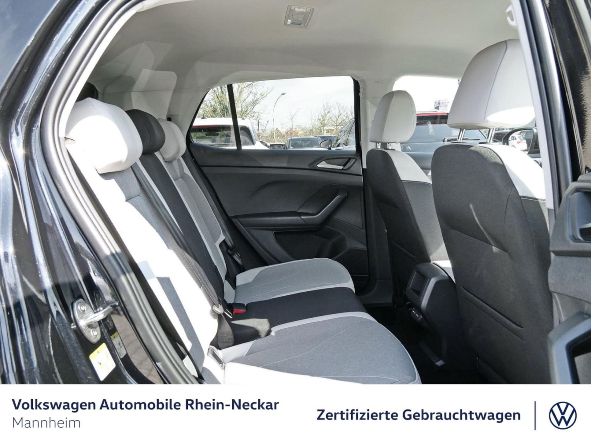 Volkswagen T-Cross Style