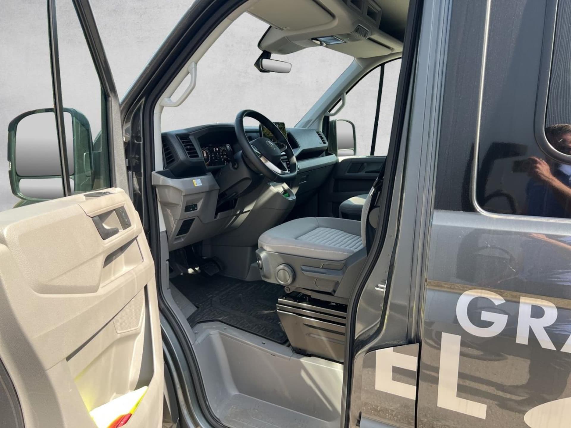 Volkswagen Grand California 600