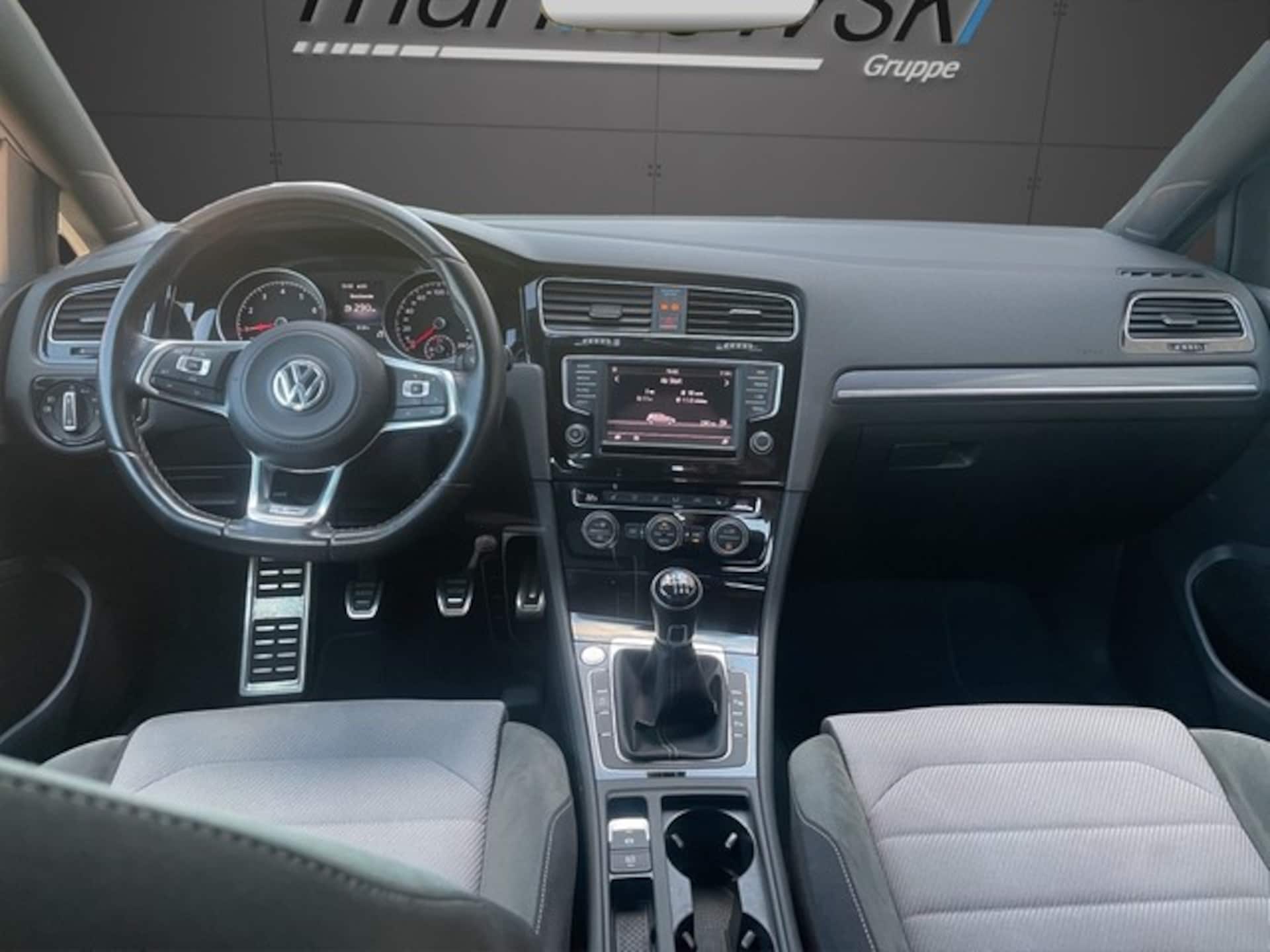 Volkswagen Golf Highline