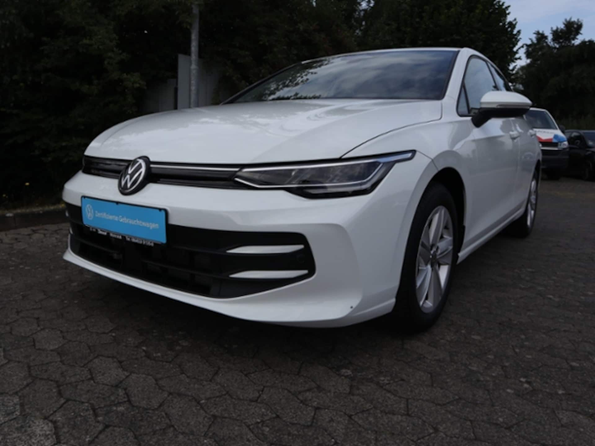 Volkswagen Golf Life
