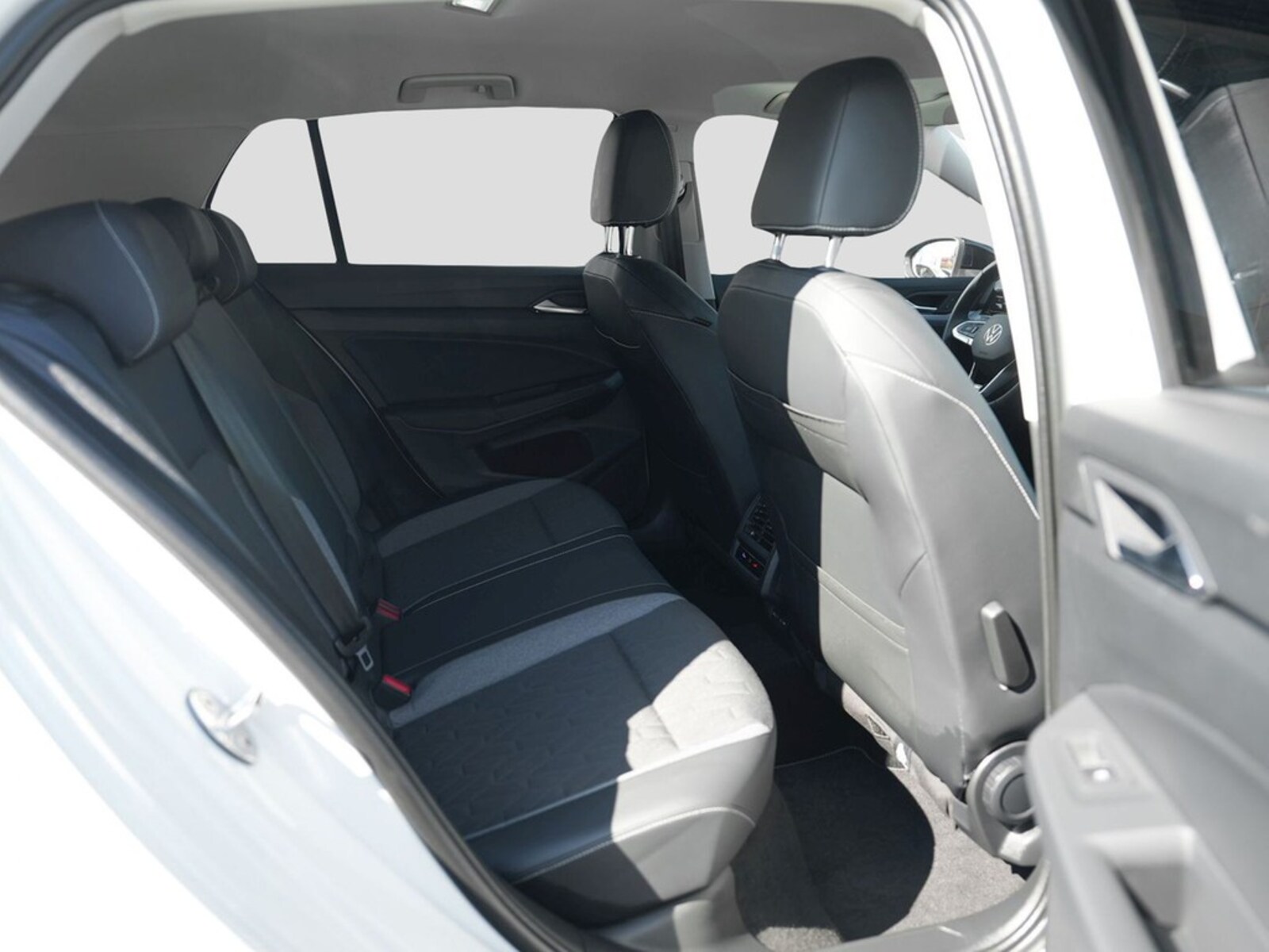 Volkswagen Golf – Bild 11
