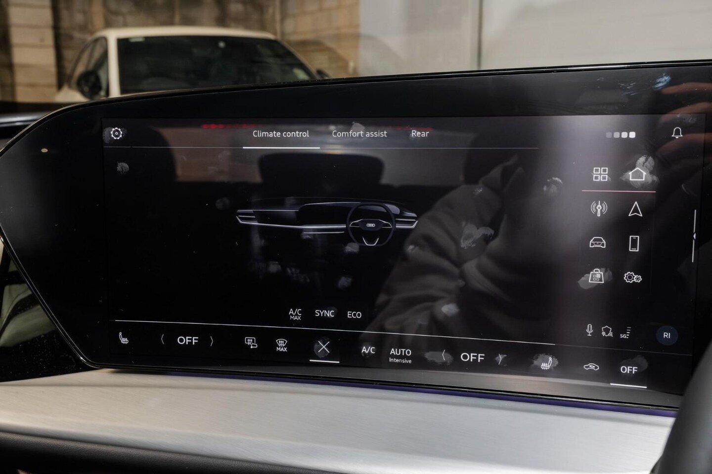 Image about Audi Q5 SUV TFSI 150 kW