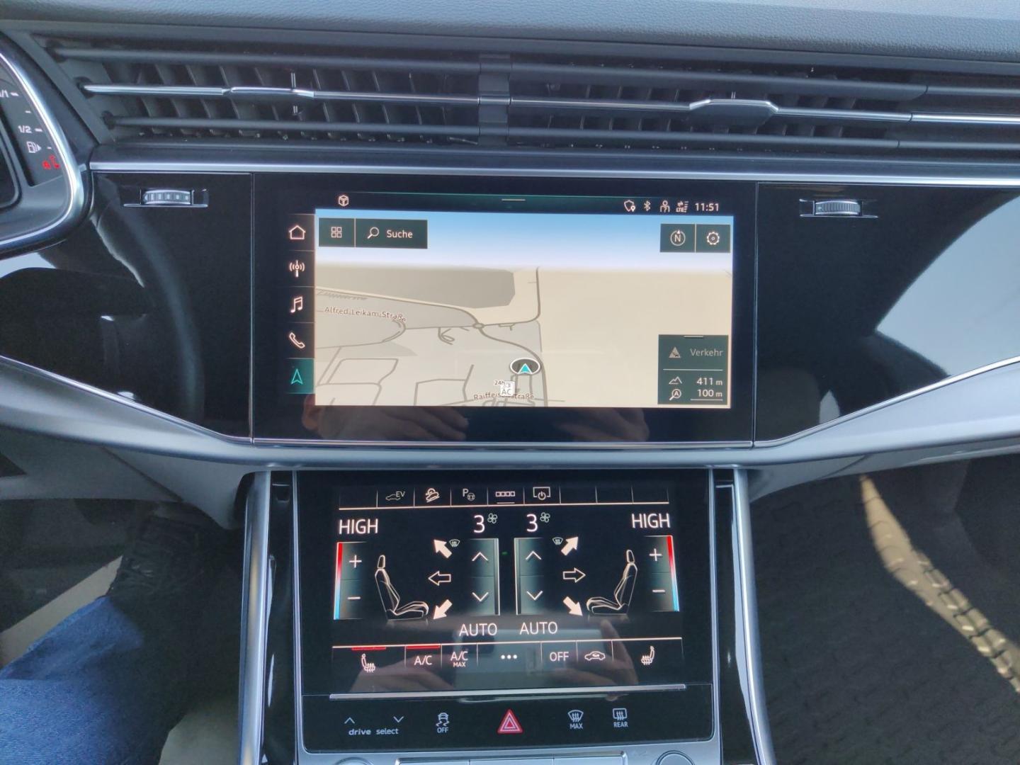 Image about Audi Q8 TFSI e 55 TFSI e quattro tiptronic