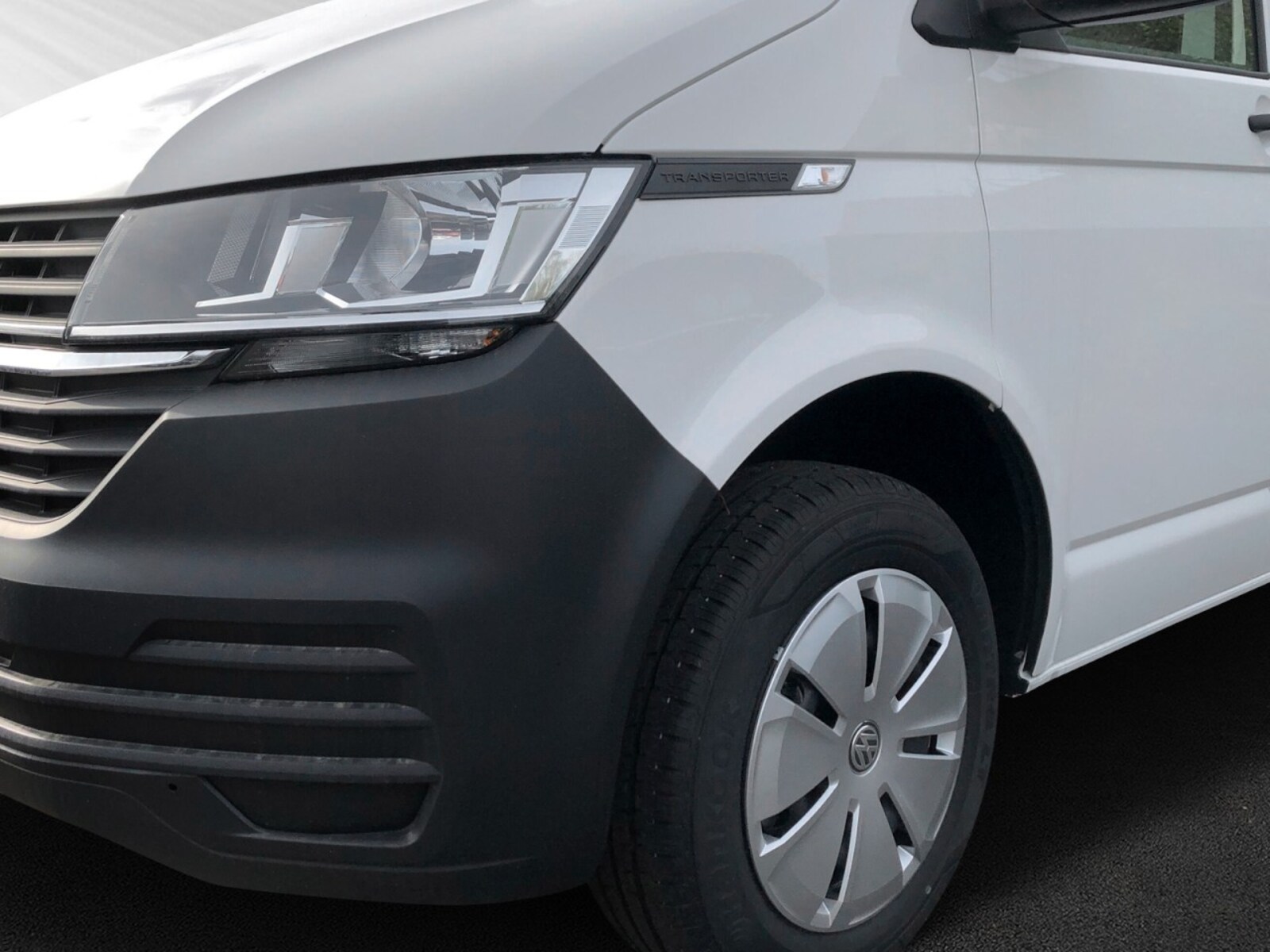 Volkswagen T6.1 Transporter Kasten kurzer Radstand – Bild 5