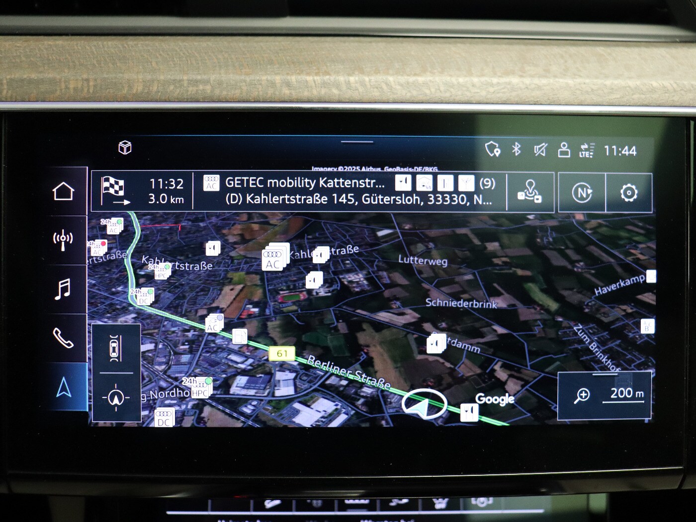 Image about Audi Q8 e-tron S line 55 e-tron quattro