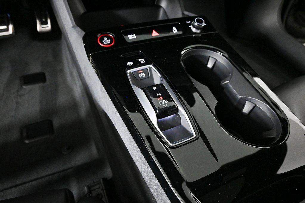 2025 Audi S6 Sportback e-tron Prestige - Photo 19