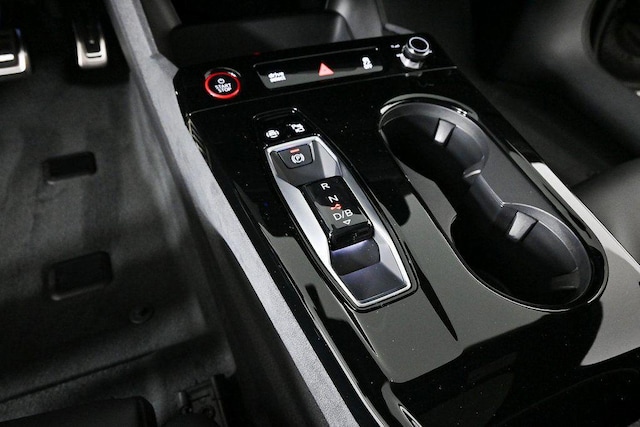 2025 Audi S6 Sportback e-tron Prestige - Photo 19