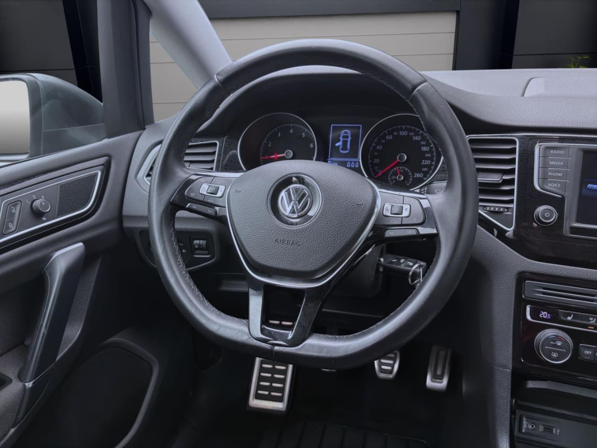 Volkswagen Golf Sportsvan SOUND