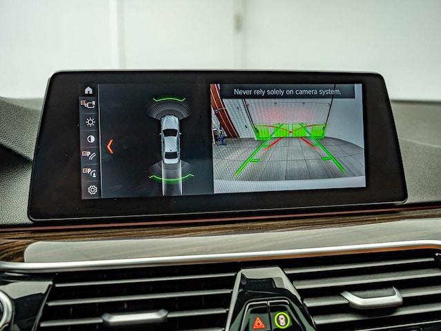 2019 BMW 5 Series 540i - Photo 29