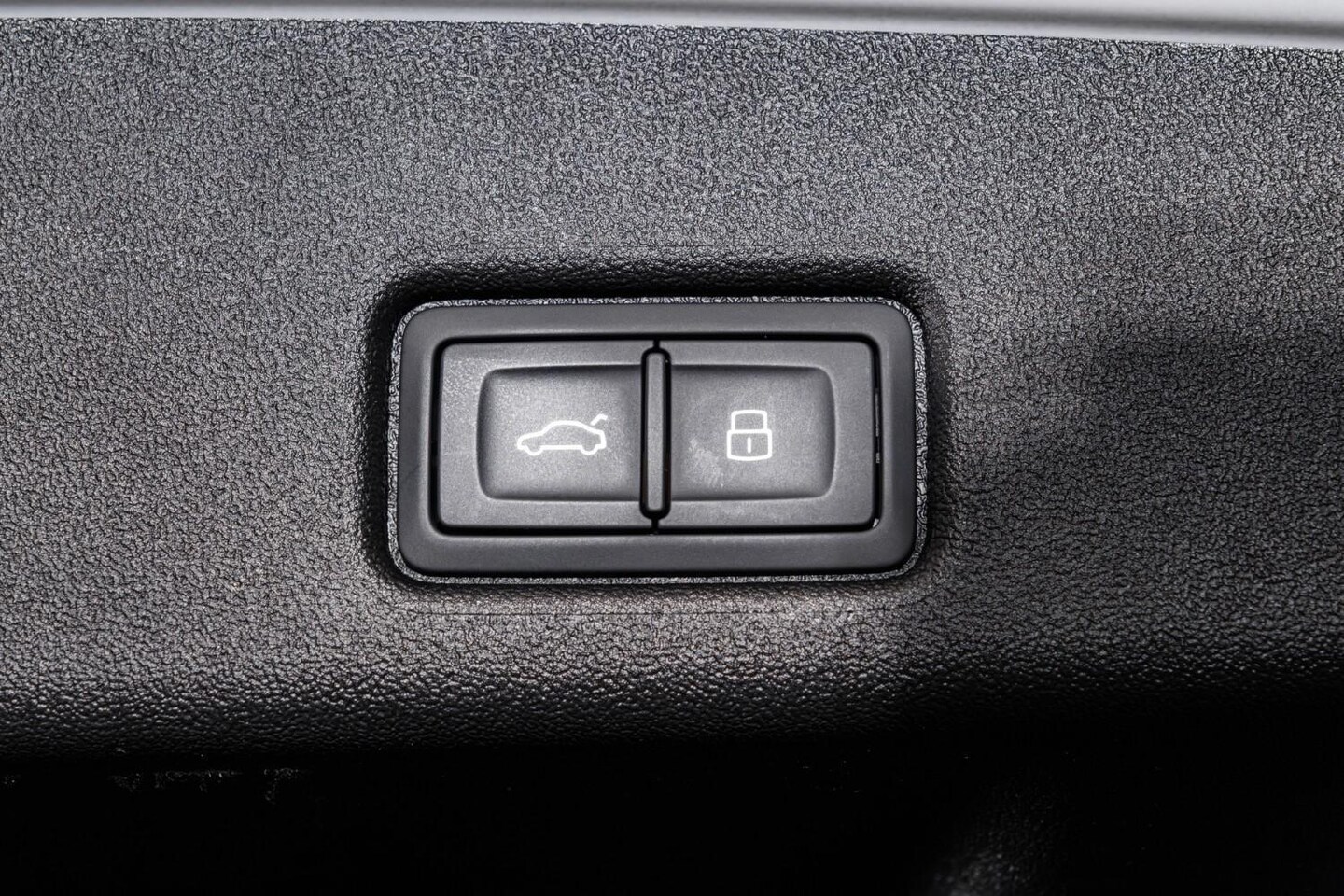 Image about Audi Q5 SUV TFSI 150 kW