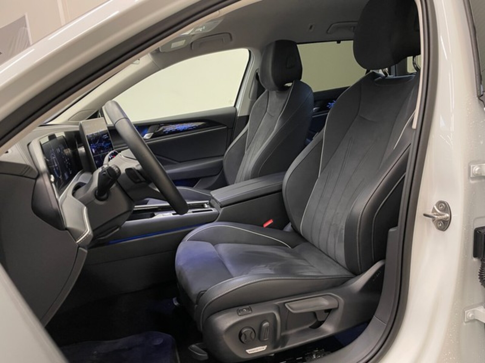 Volkswagen Passat – Bild 9