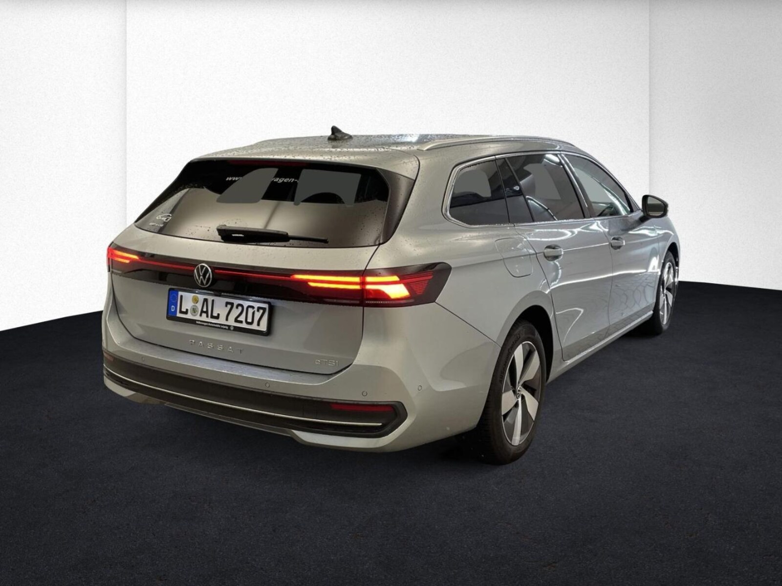Volkswagen Passat – Bild 2
