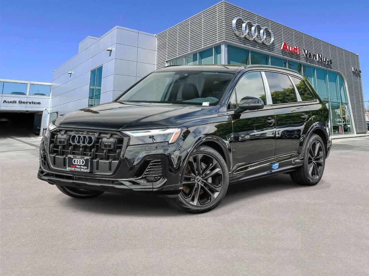 2026 Audi Q7 55 Premium Plus quattro Tiptronic's photo