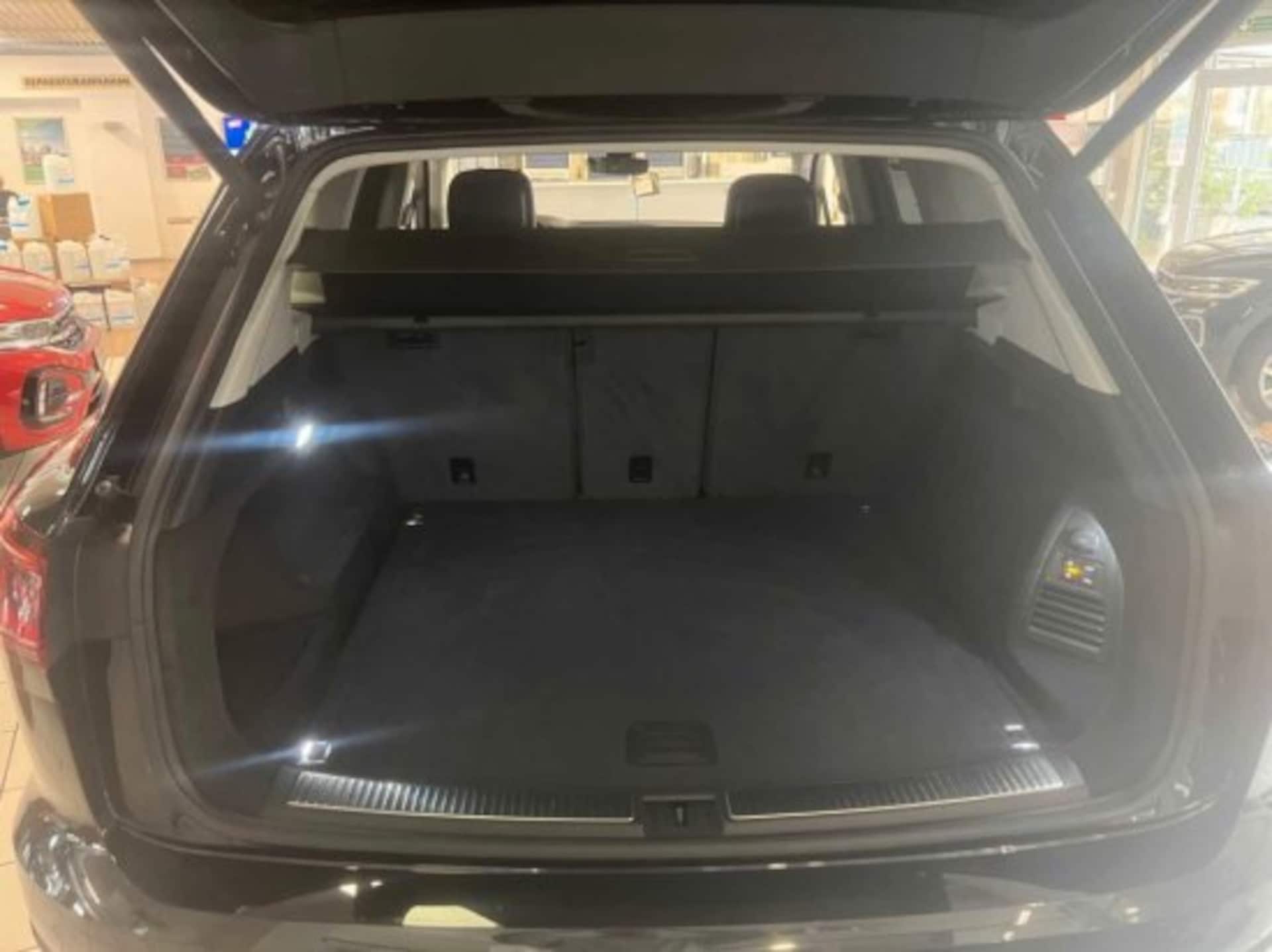 Volkswagen Touareg Elegance