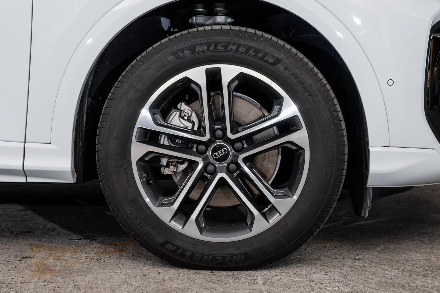 Image about Audi Q5 SUV TFSI 150 kW