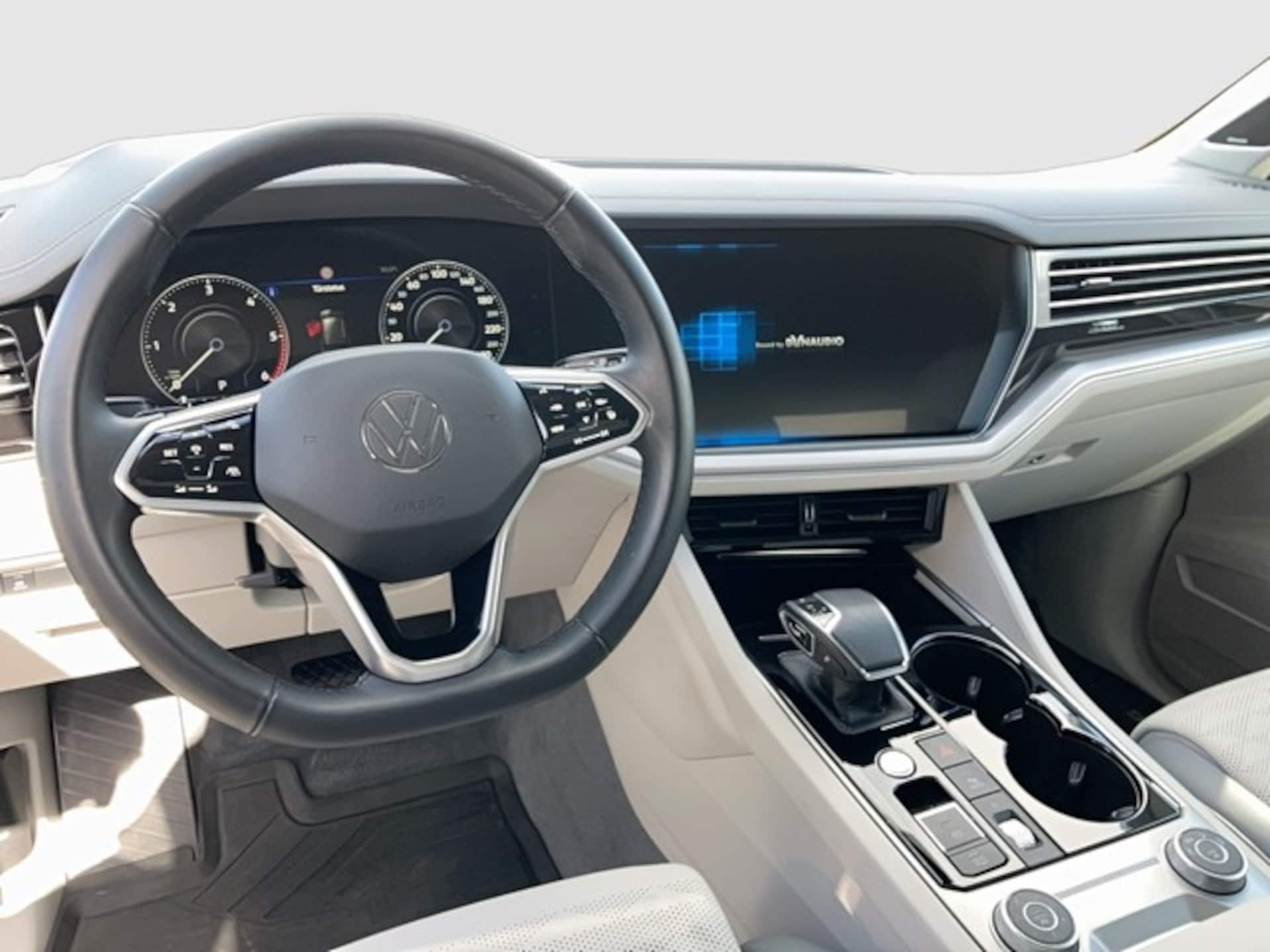 Volkswagen Touareg Elegance
