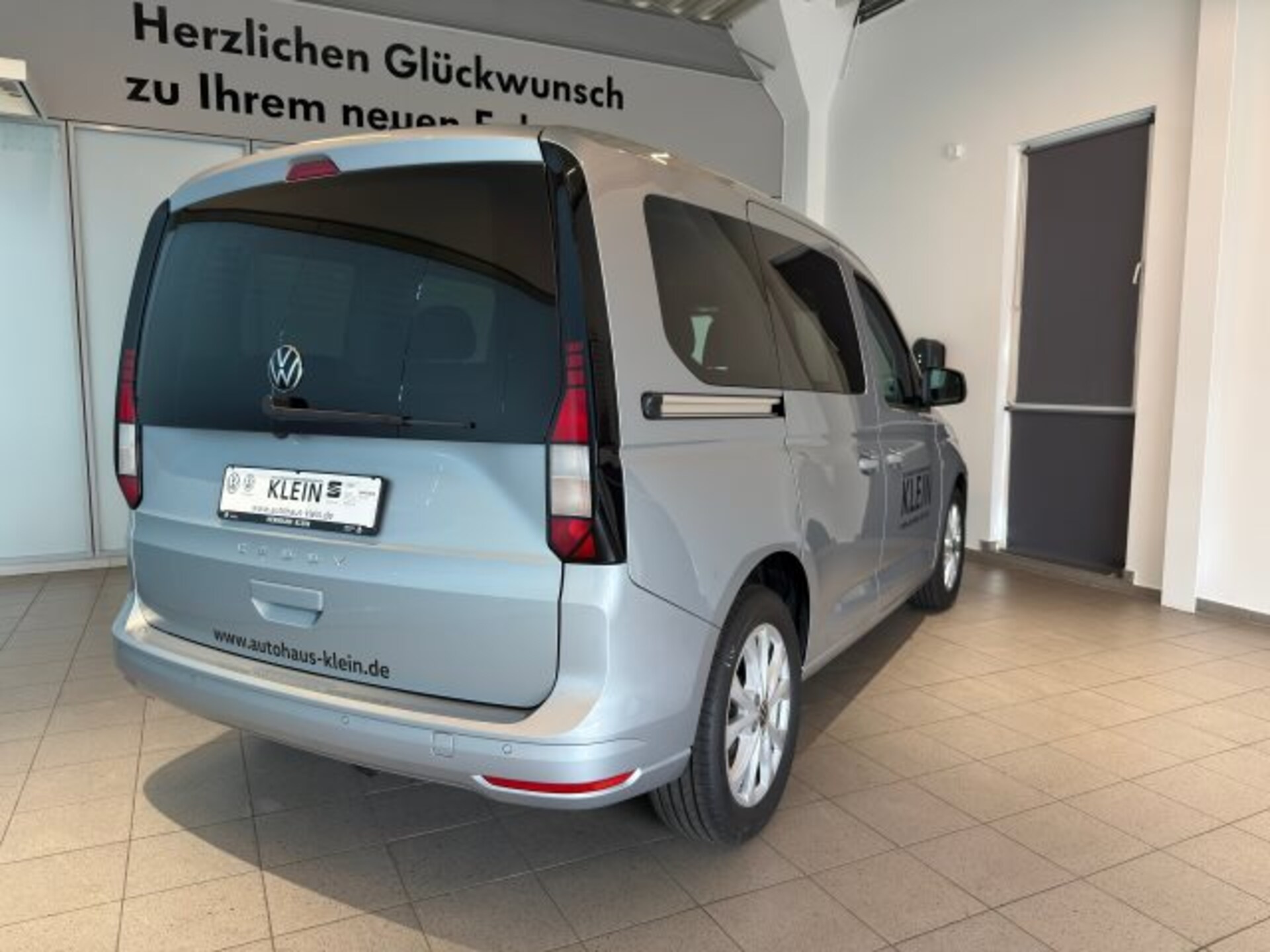 Volkswagen Caddy Basis-Modell