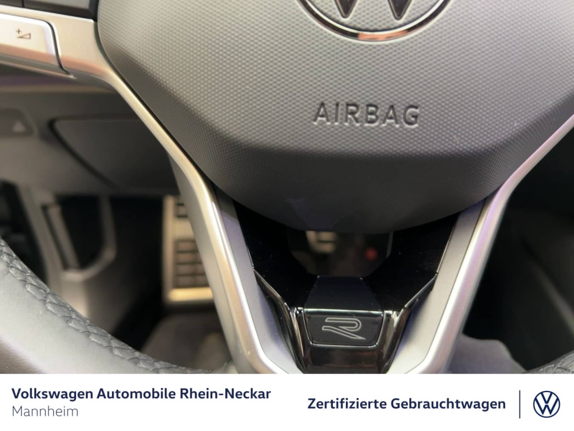 Volkswagen Passat R-Line