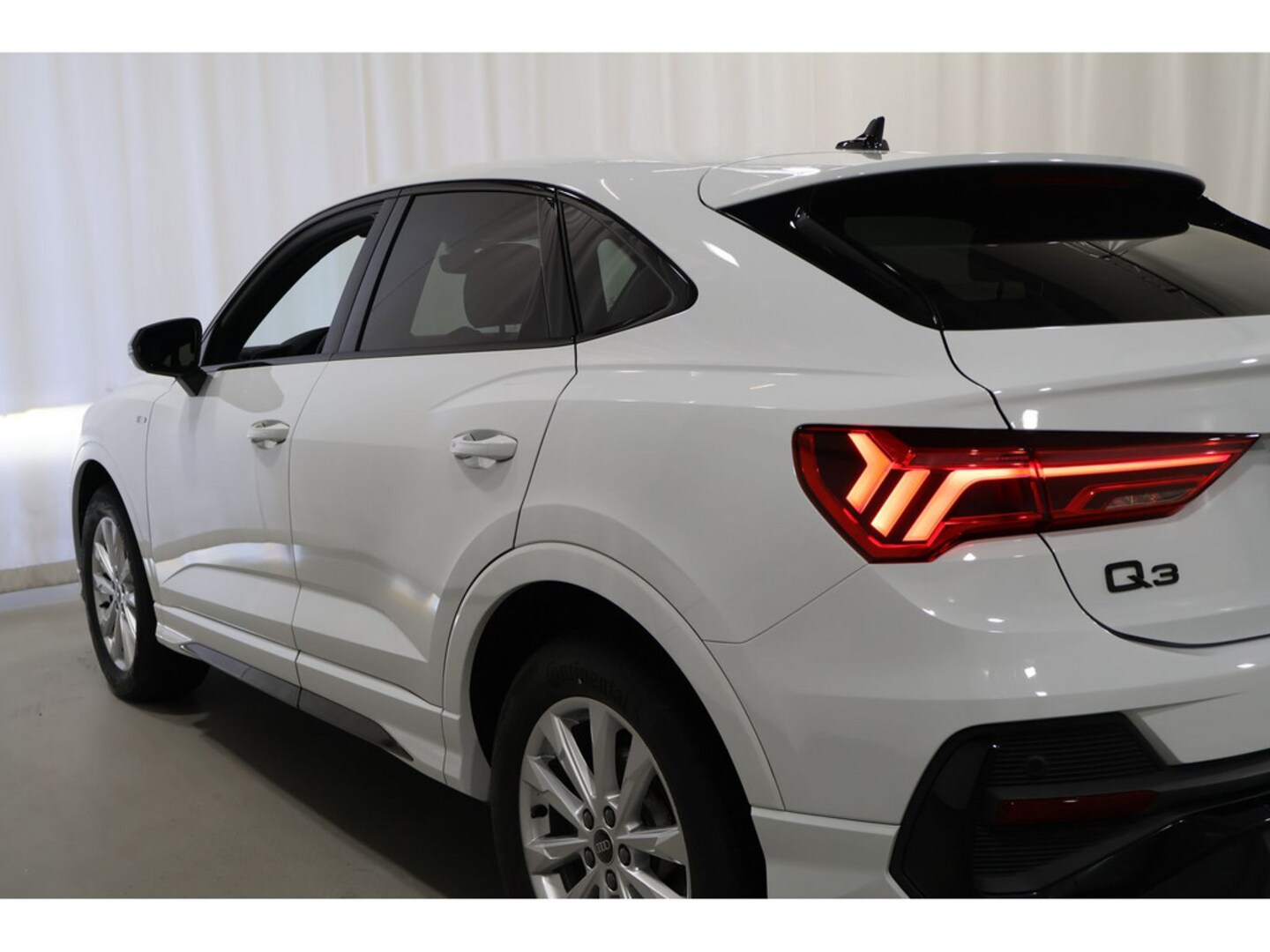 Bild über Audi Q3 Sportback S line 35 TDI S tronic - für weitere Informationen kontaktieren Sie den Audi Partner