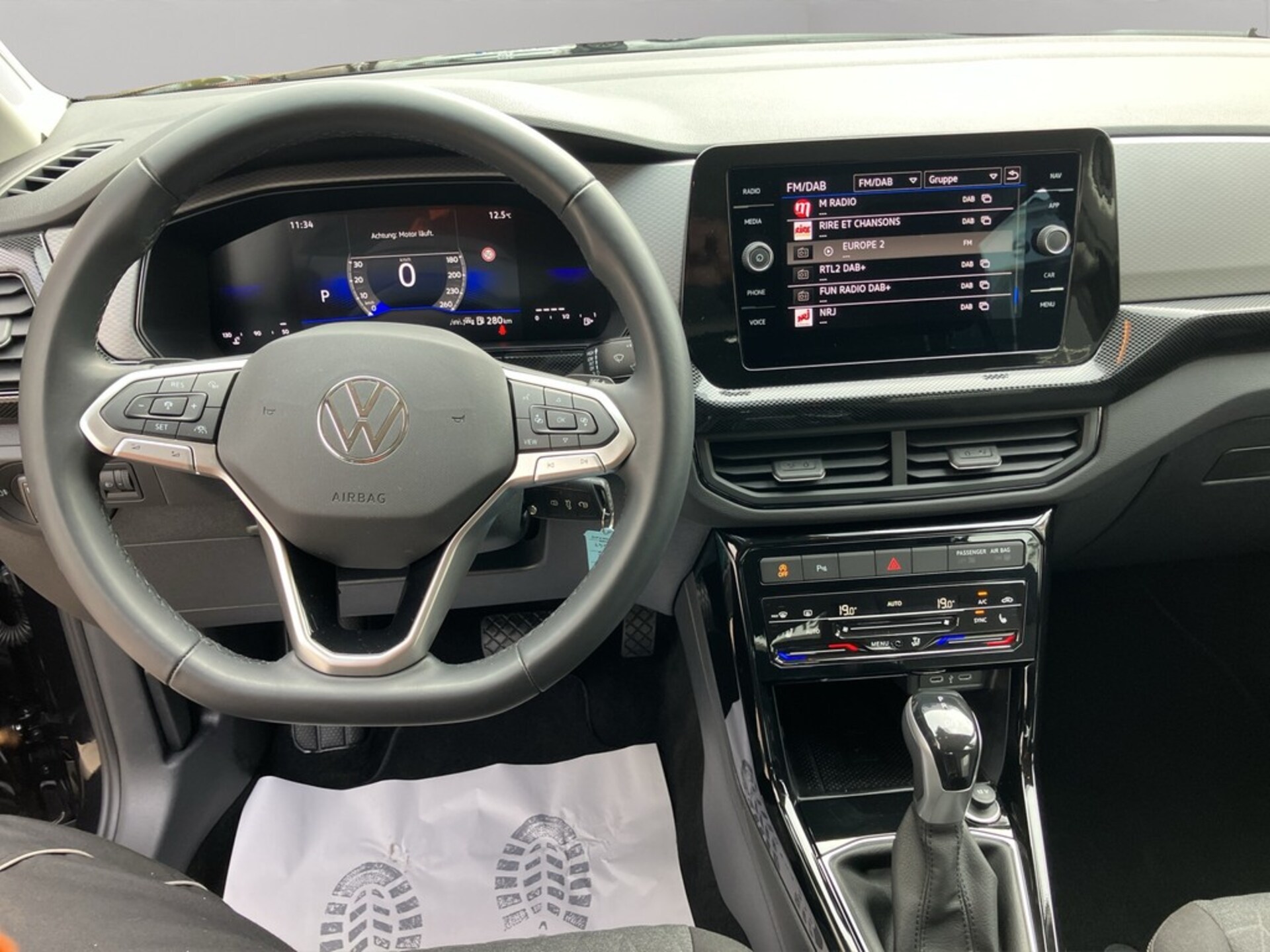 Volkswagen T-Cross Life