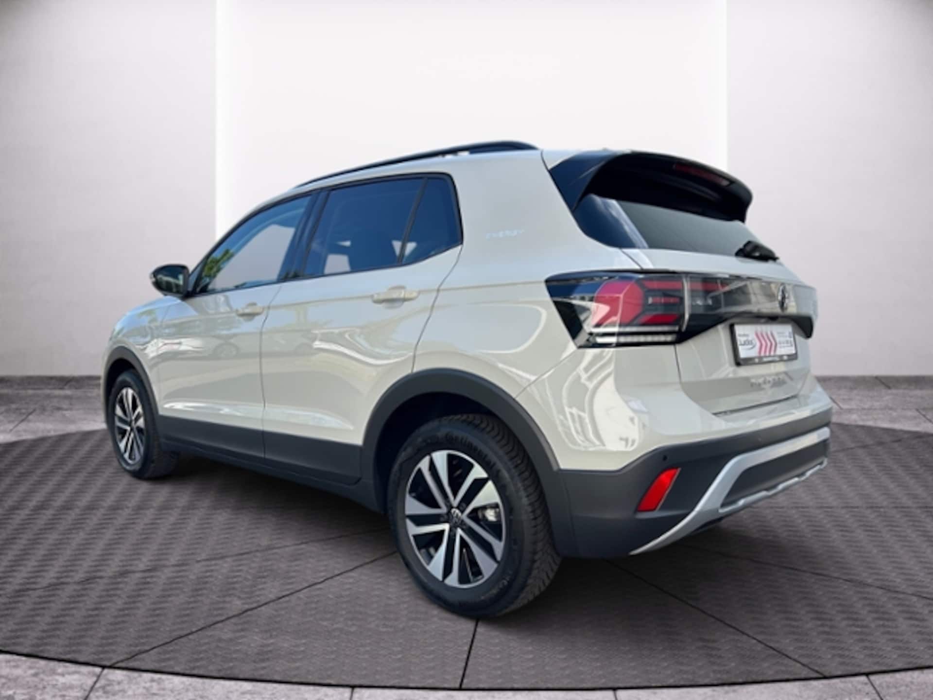 Volkswagen T-Cross Life