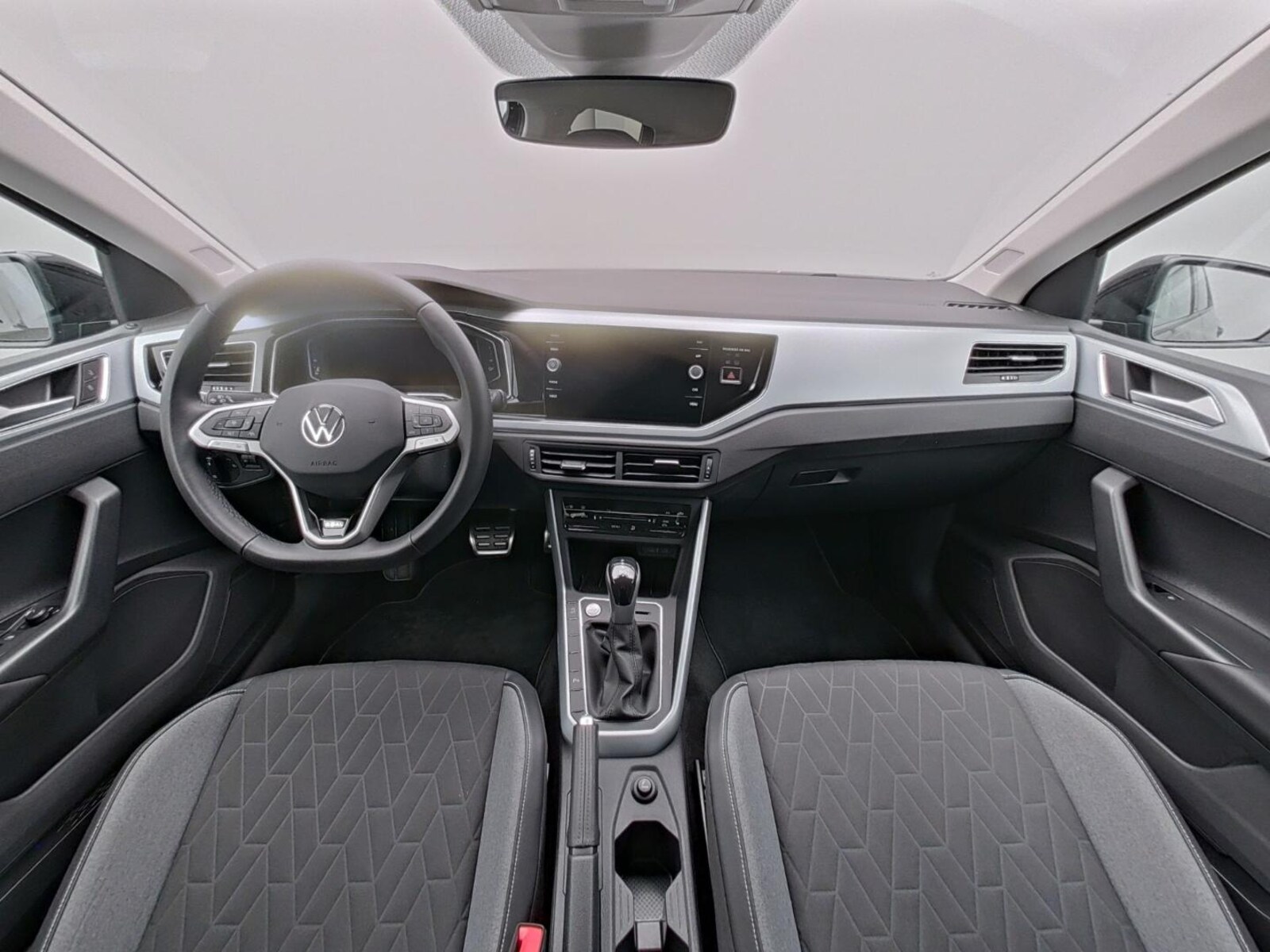Volkswagen Polo – Bild 12