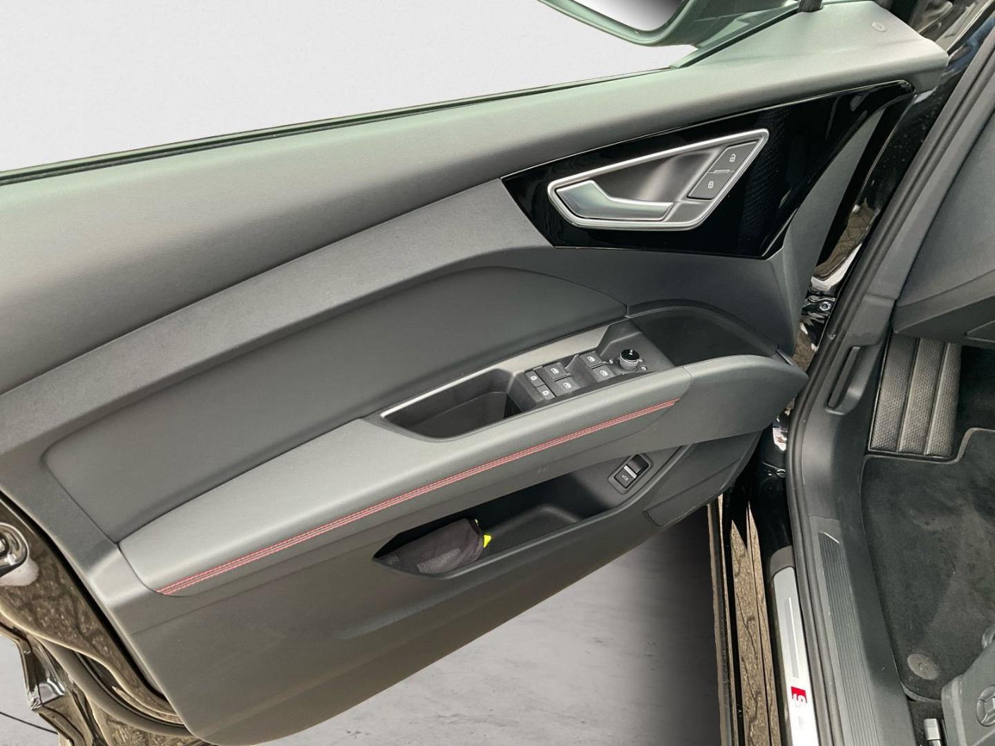 Image about Audi Q4 Sportback e-tron 45 e-tron quattro