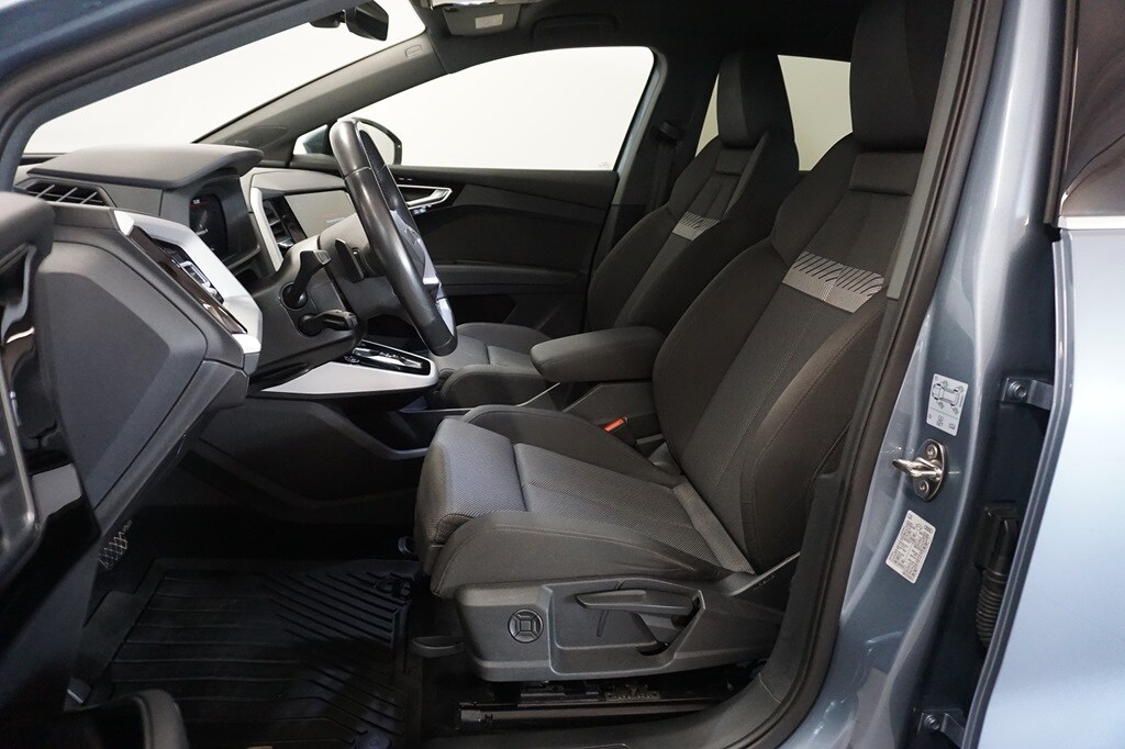 Bild som visar Audi Q4 e-tron Q4 45 e-tron quattro 195,00 kW - för mer information kontakta din Audi Partner