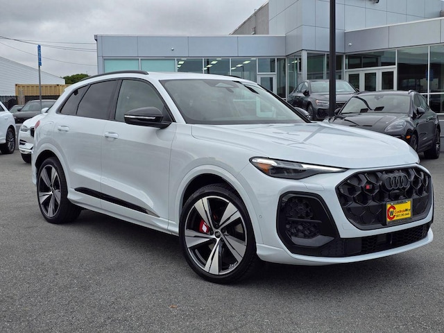 Photo of 2026 Audi SQ5 