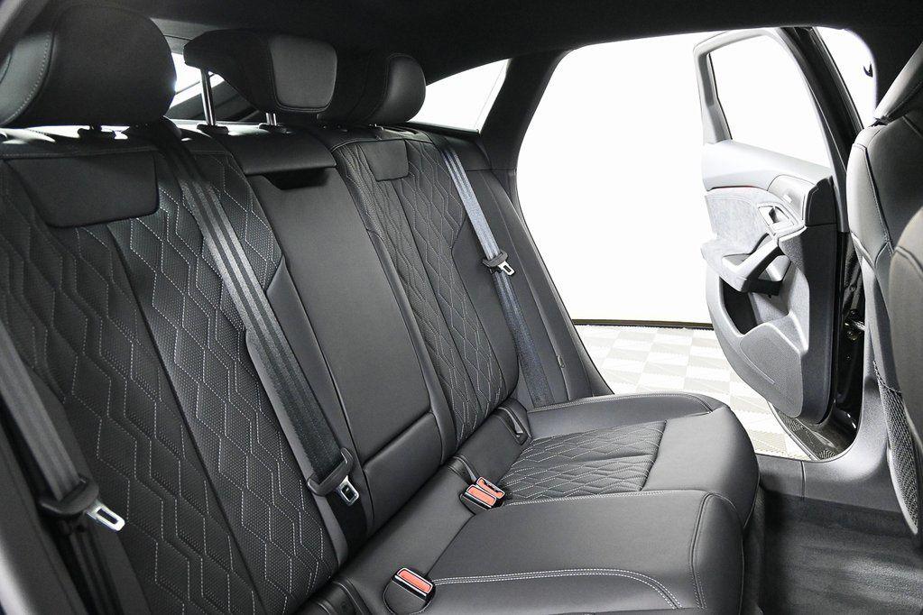 2025 Audi S6 Sportback e-tron Prestige - Photo 23