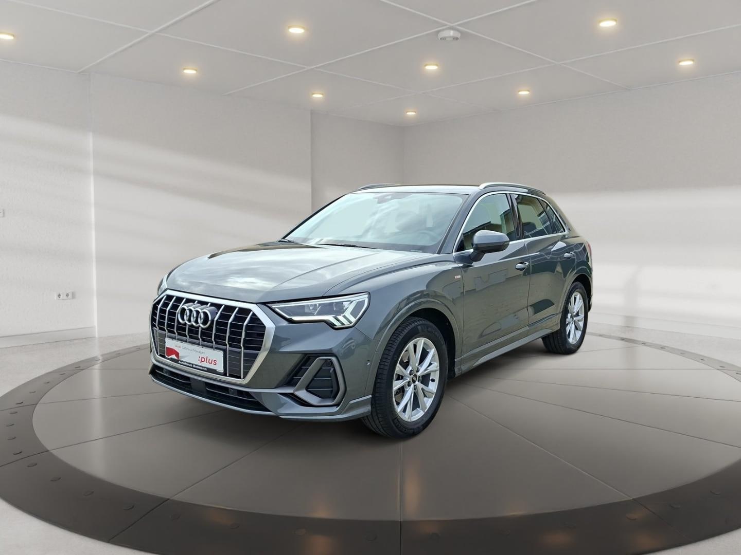 Bild über Audi Q3 S line 35 TFSI Schaltgetriebe - für weitere Informationen kontaktieren Sie den Audi Partner