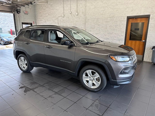 Photo of 2022 Jeep Compass 