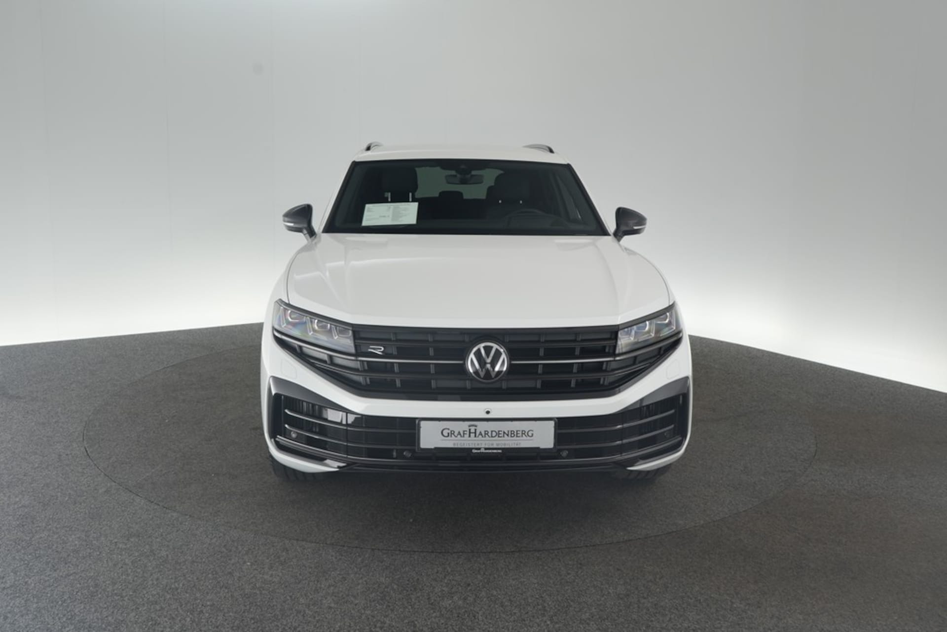 Volkswagen Touareg R