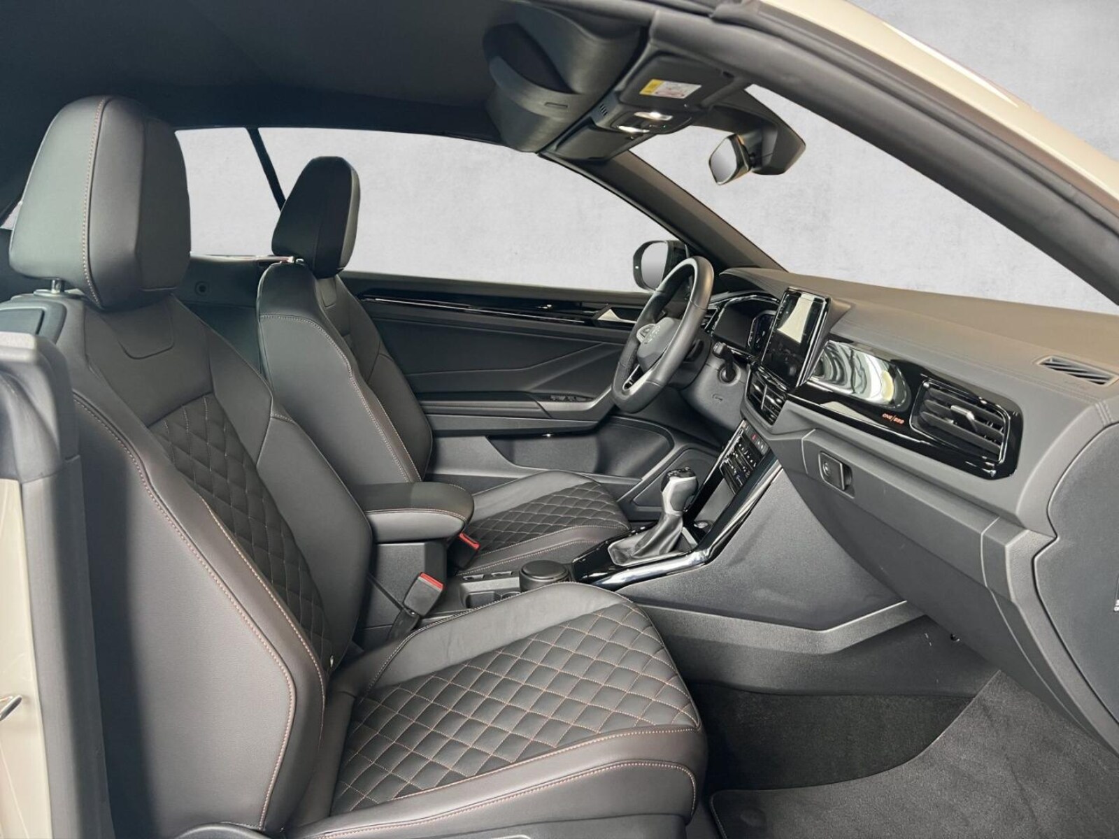 Volkswagen T-Roc Cabriolet – Bild 29