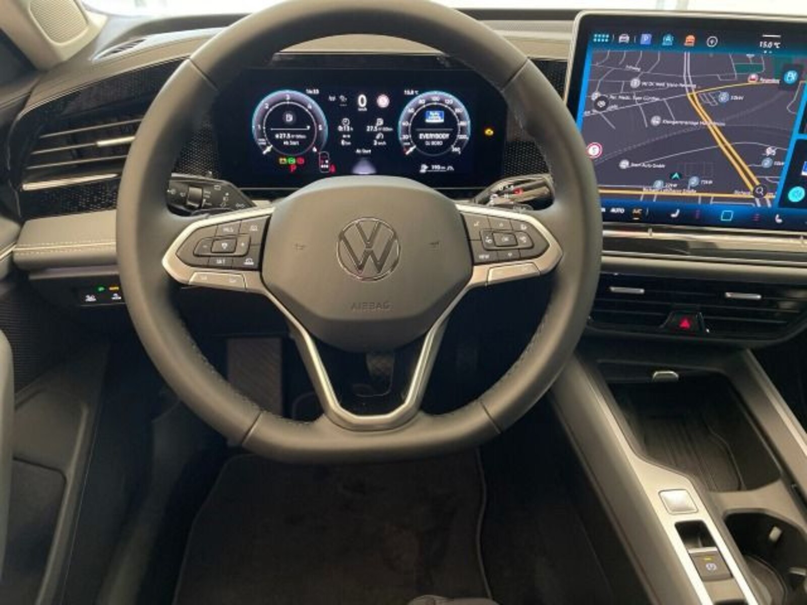 Volkswagen Passat – Bild 7