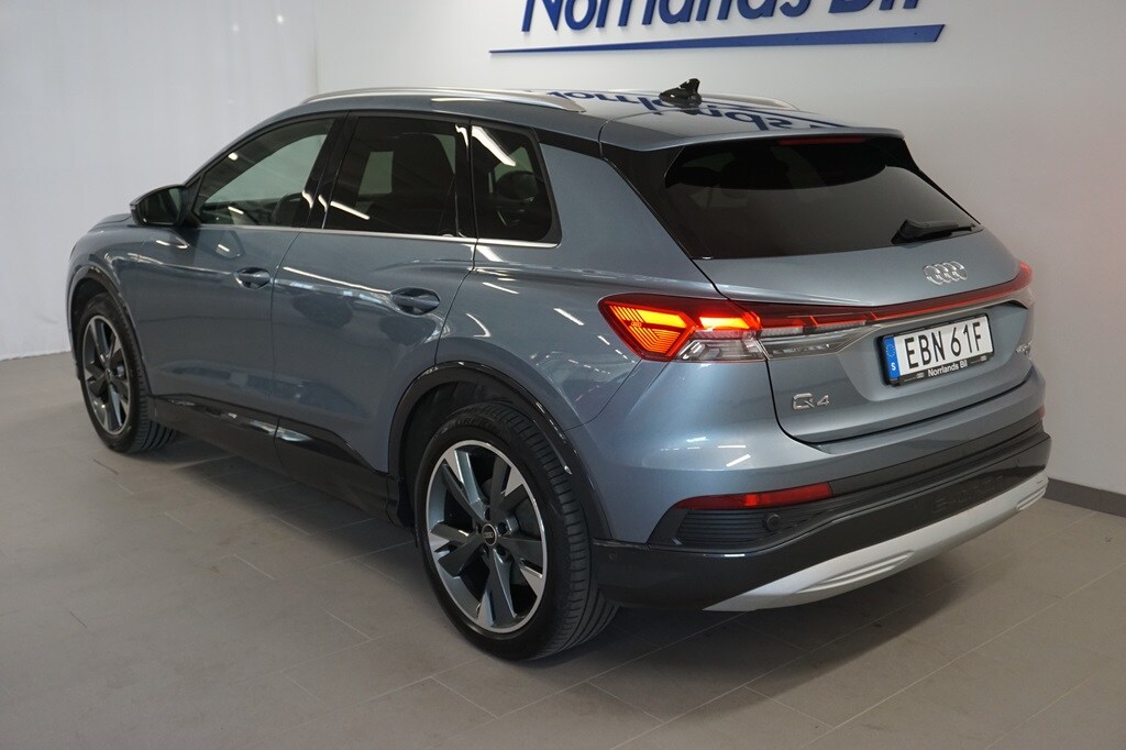 Bild som visar Audi Q4 e-tron Q4 45 e-tron quattro 195,00 kW - för mer information kontakta din Audi Partner