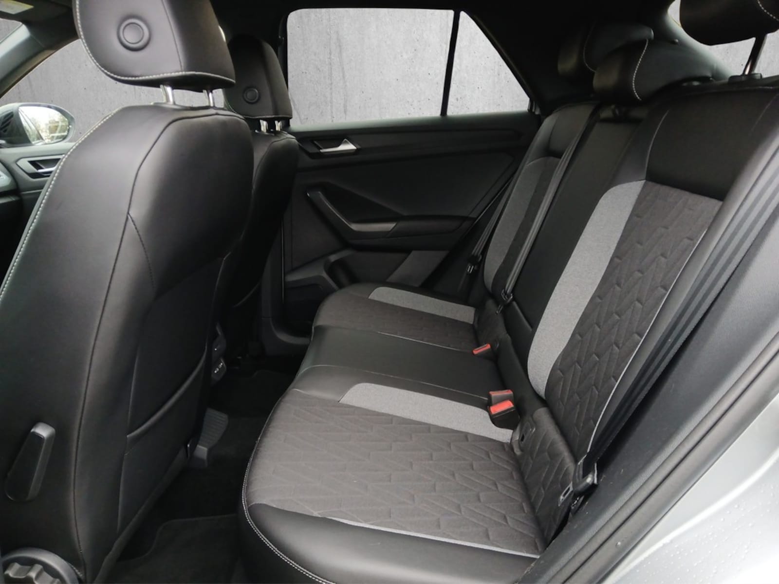 Volkswagen T-Roc – Bild 12