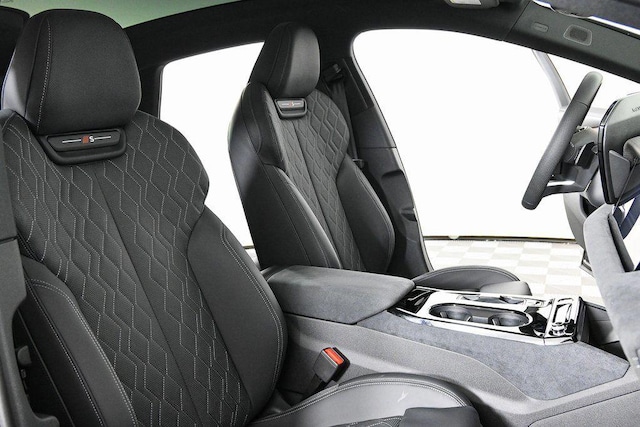 2025 Audi S6 Sportback e-tron Prestige - Photo 24