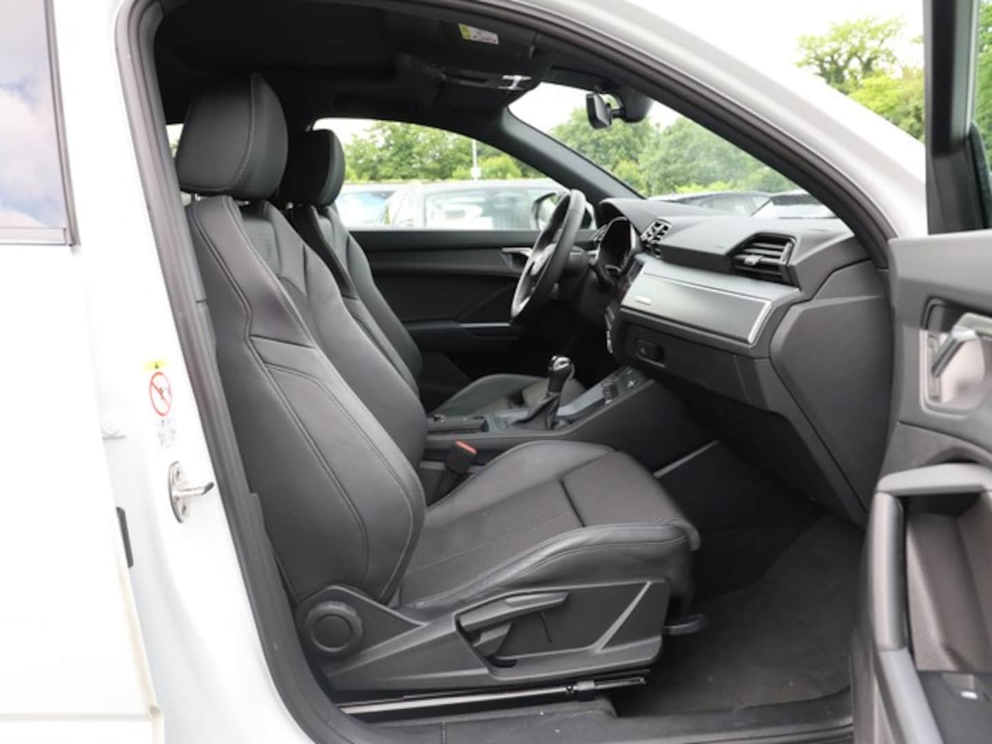 Bild über Audi Q3 Sportback S line 35 TFSI S tronic - für weitere Informationen kontaktieren Sie den Audi Partner