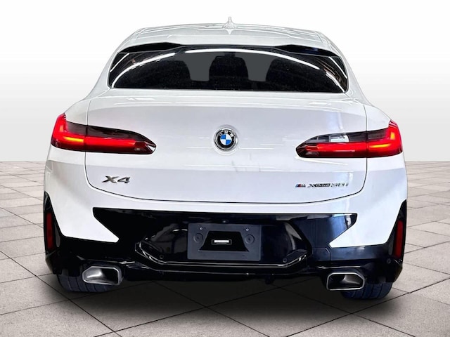 2023 BMW X4
