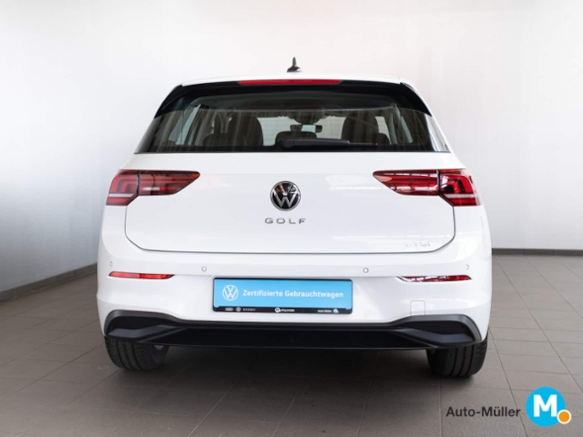 Volkswagen Golf Life