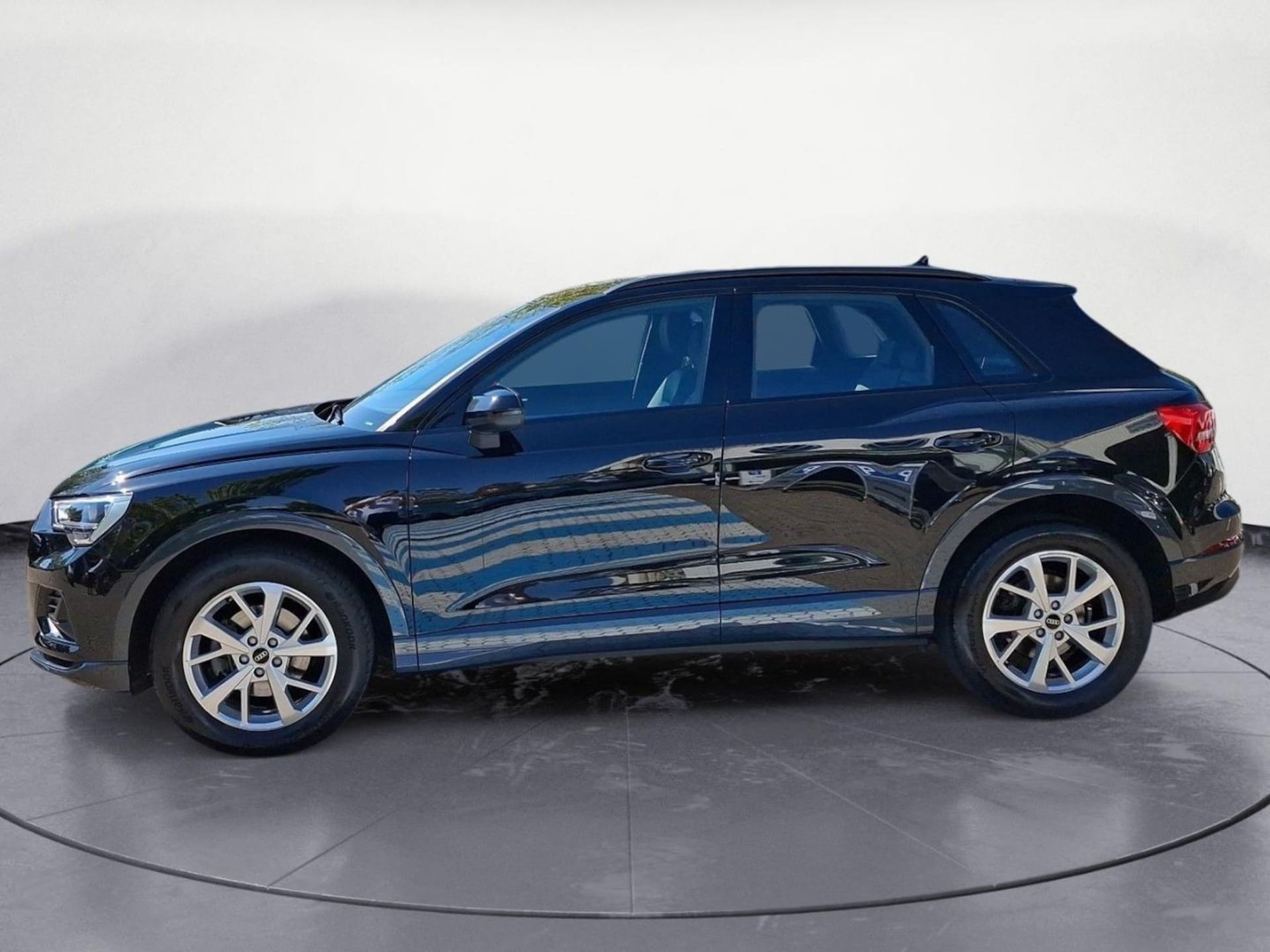 Audi Q3 SUV advanced