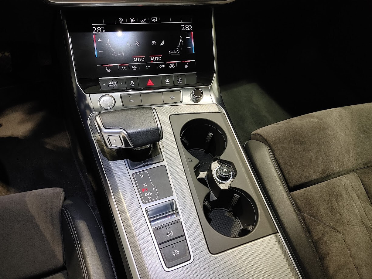 Image about Audi A6 Avant Sport 50 TDI quattro 210 kW (286 ch) tiptronic